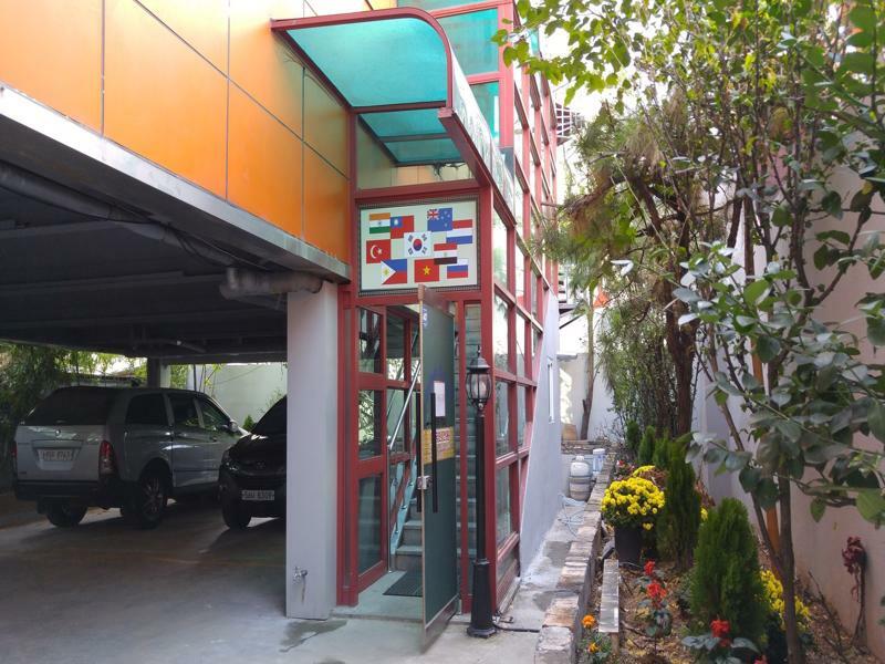 Embassy Guesthouse Itaewon Seul Esterno foto